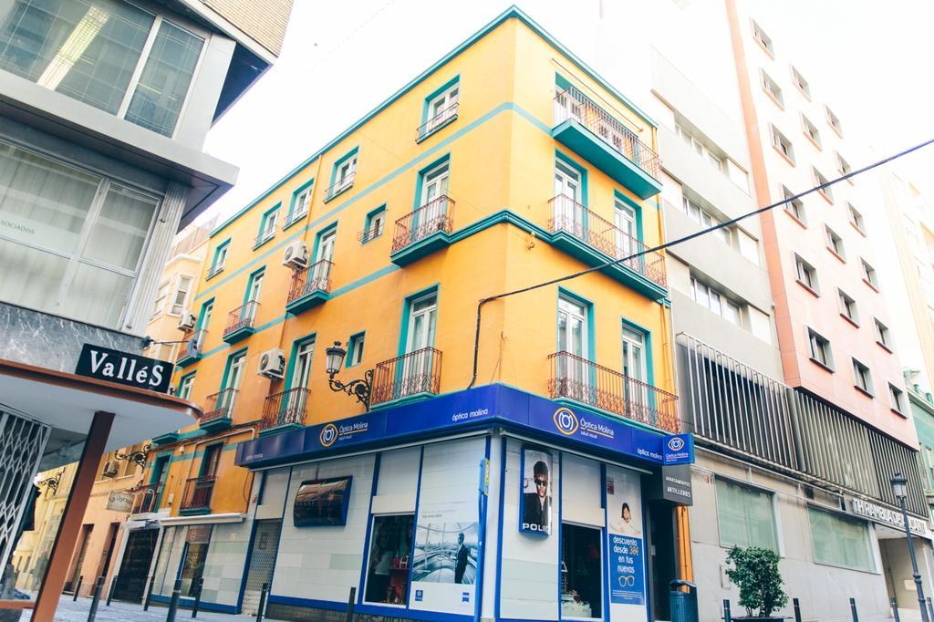 The Lucky Flats - Artilleros Alicante Esterno foto
