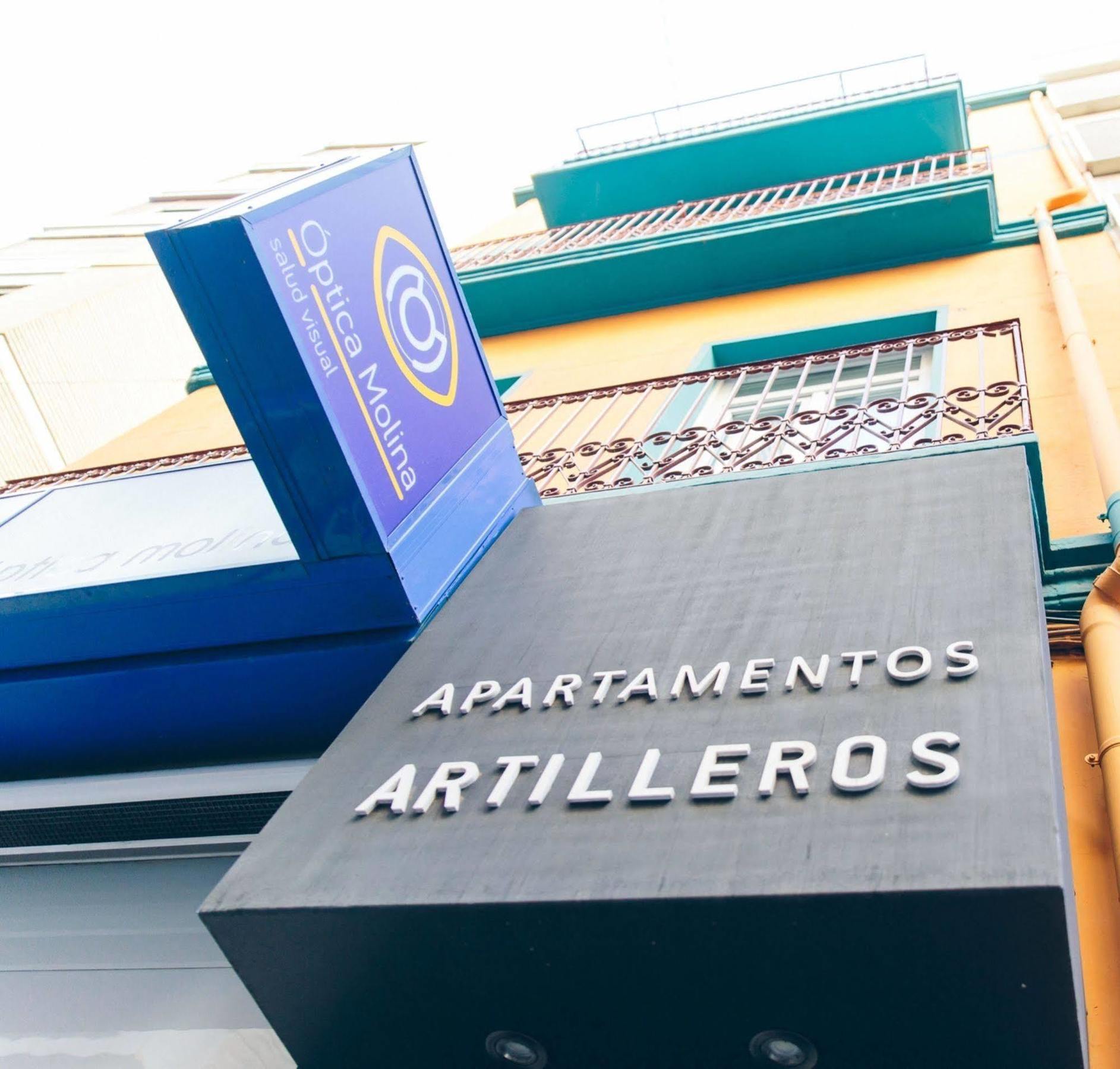 The Lucky Flats - Artilleros Alicante Esterno foto